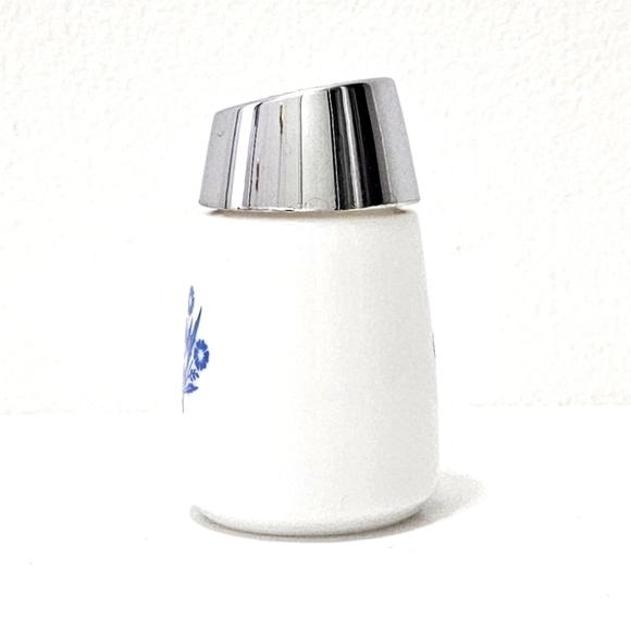 Vintage CorningWare Blue Cornflower Salt Shaker - Picture 7 of 11